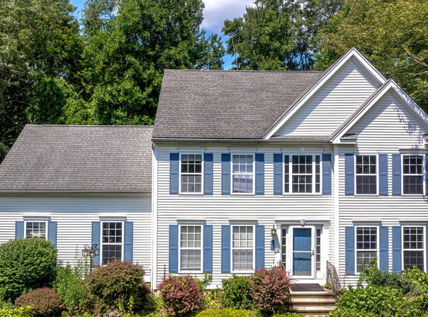 20 Gaylord Mountain Road, Hamden, CT 06518