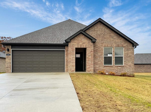 1413 Ridgefield Circle, Searcy, AR 72143