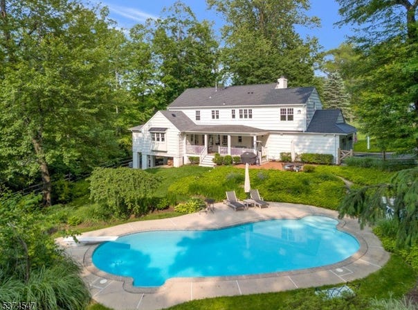 32 Stone Fence Rd, Bernardsville Boro, NJ 07924-1714