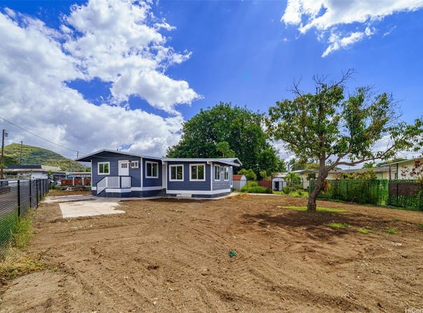 85-743 Kanapua Place, Waianae, HI 96792