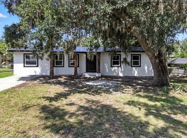 801 N CLERMONT AVENUE, FORT MEADE, FL 33841