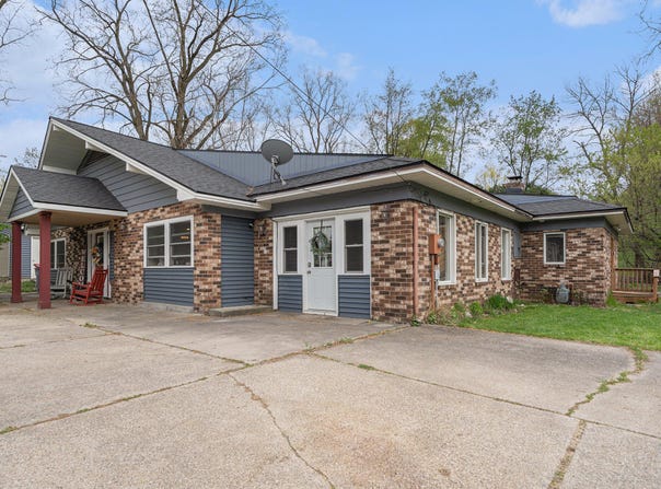 2678 Richmond Street NW, Grand Rapids, MI 49504