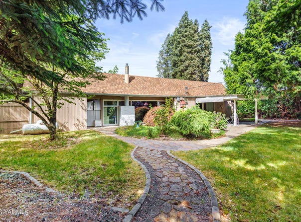 3404 Vendome Ave, Yakima, WA 98902