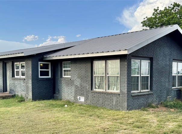 1807 Crowell Highway, Quanah, TX 79252