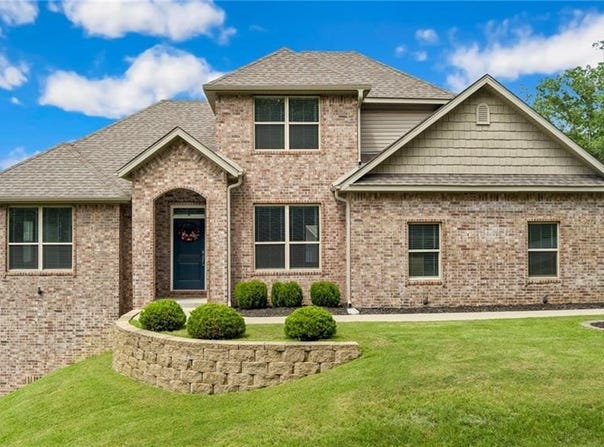 9 Hexham  DR, Bella Vista, AR 72715