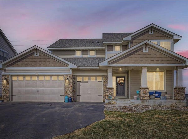 9602 7th Street N, Lake Elmo, MN 55042