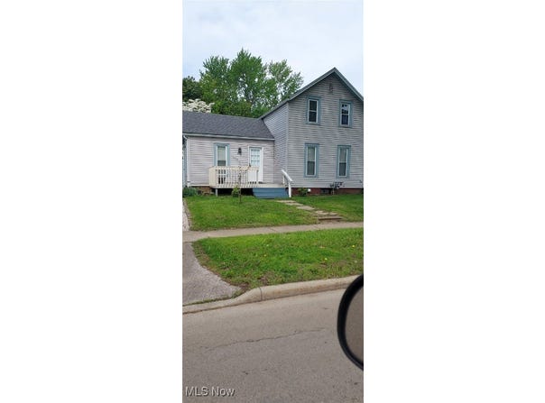 459 Mill Street, Conneaut, OH 44030