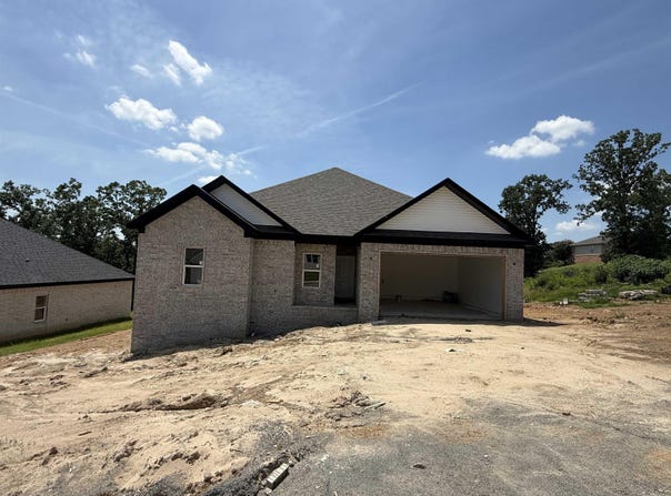 507 Madeleine Circle, Austin, AR 72007