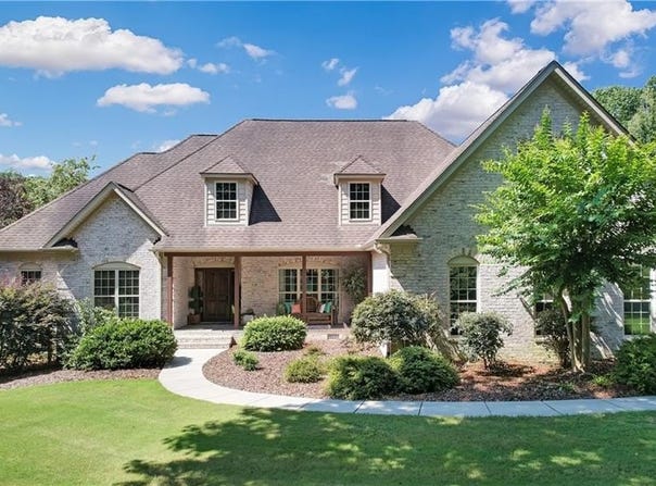 3497 Summit Lakes Drive, Browns Summit, NC 27214