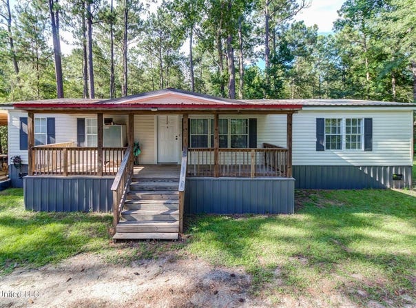 19448 Pete Hickman Road, Saucier, MS 39574