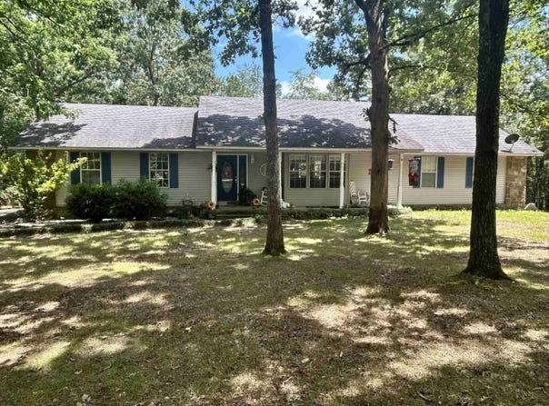 142 Meade Road, Clinton, AR 72031