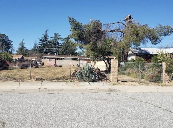 N Woodland Avenue, Banning, CA 92220