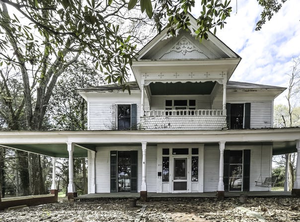 215 West Avenue, Carrollton, GA 30117