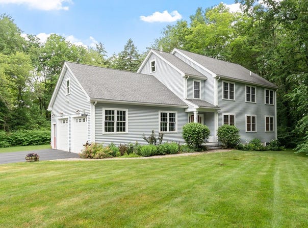 171 Depot Rd, Boxborough, MA 01719