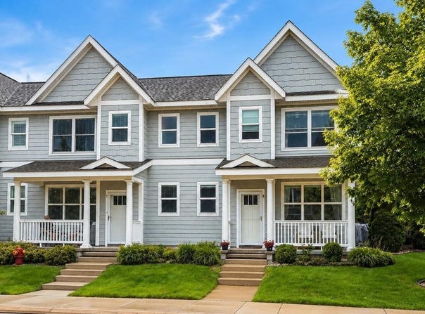 990 Lake Ridge Drive, Traverse City, MI 49684
