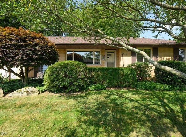 731 Hemlock Street NW, Massillon, OH 44647