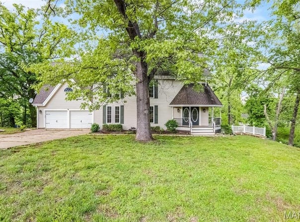 3 Oak Bluff Drive, Lake St Louis, MO 63367