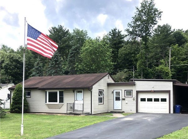 15 Spencer Drive, Oneonta, NY 13820