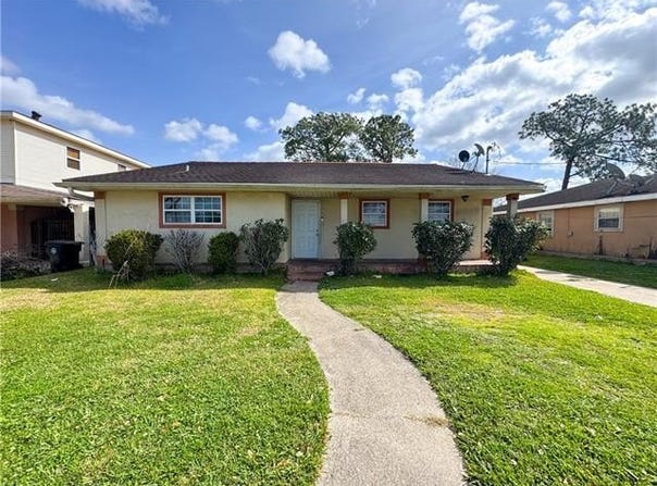 6611 E HERMES Street, New Orleans, LA 70126