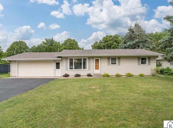 904 Mayvis Boulevard, Mankato, MN 56001