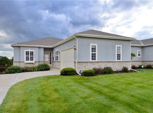 21962 W 116TH Terrace, Olathe, KS 66061