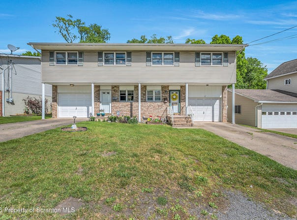 584A Main Street, Eynon, PA 18403