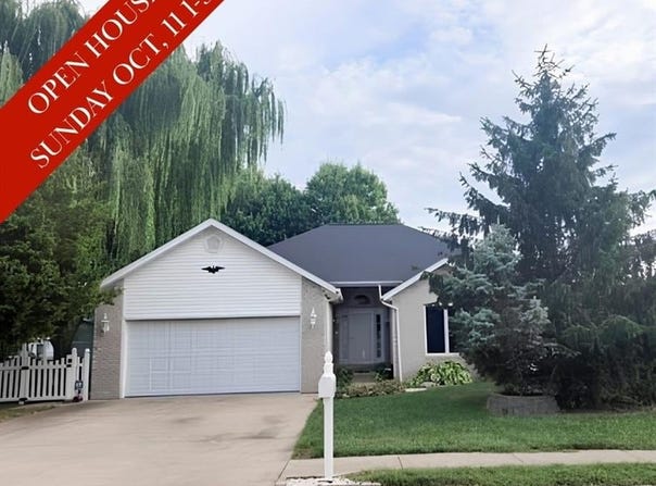 150 Falcon Drive, Highland, IL 62249
