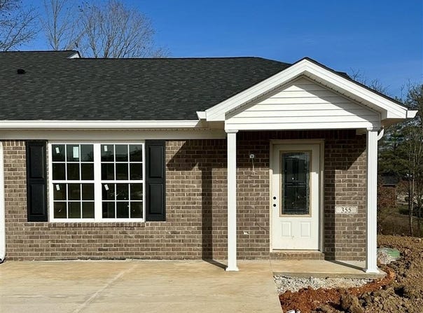355 Breckinridge Circle, Vine Grove, KY 40175