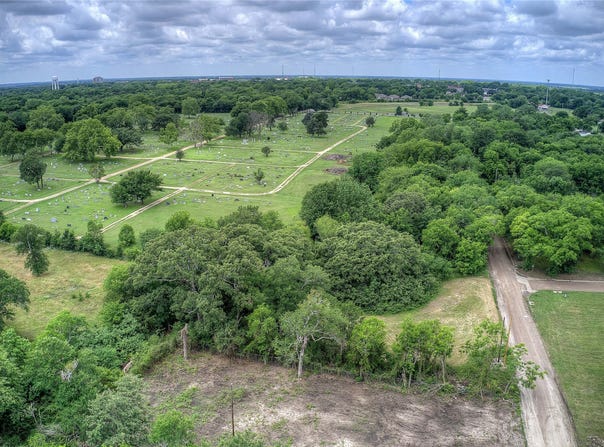 Sycamore Street, Commerce, TX 75428