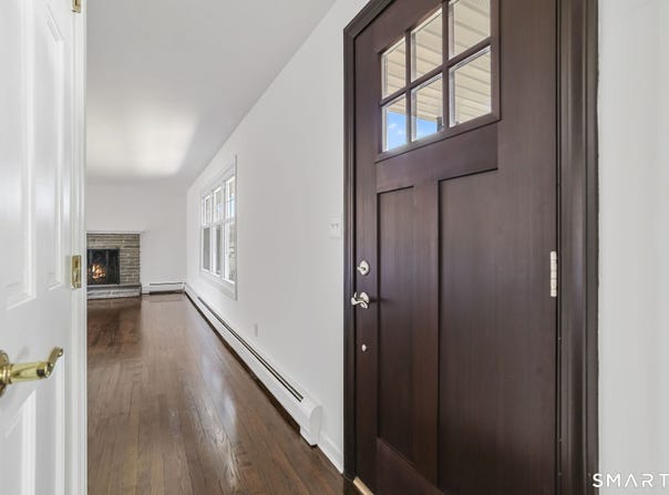 195 Post Oak Road, Stratford, CT 06614
