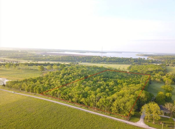 0000 East 1300 Road #1, Stockton, MO 65785