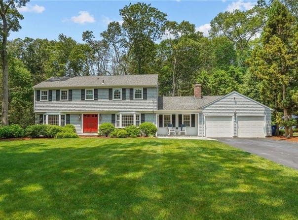 75 Walnut Drive, East Greenwich, RI 02818