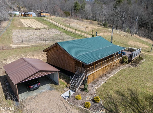 134 Hall Hill Road, Mountain City, TN 37683