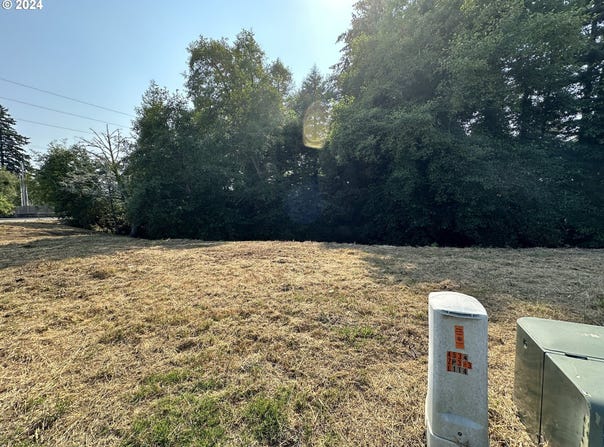 6805 MAGNOLIA CT, Brookings, OR 97415
