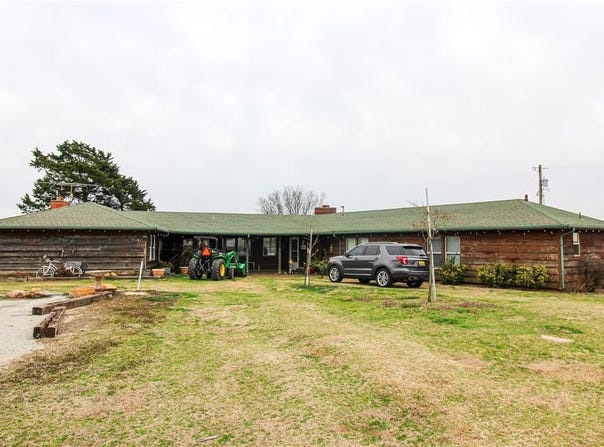 12406 N 367 Road, Wewoka, OK 74884