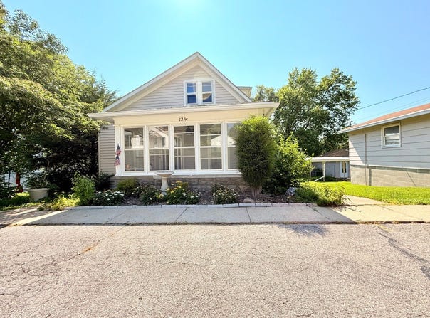 1214 S 3rd St., Nebraska City, NE 68410
