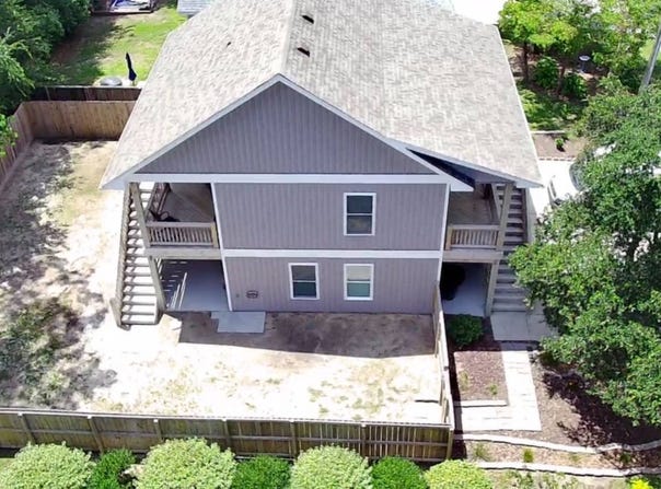 201 Dare Ave, Manteo, NC 27954