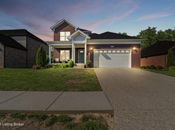 1425 Parkridge Pkwy, Louisville, KY 40214