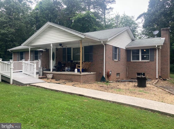 155 OLD MARTINSBURG GRADE ROAD, AUGUSTA, WV 26704