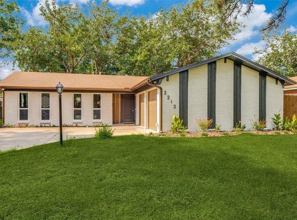 2212 Kevin Court, Irving, TX 75060