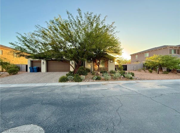 3821 River Heights Lane, Logandale, NV 89021