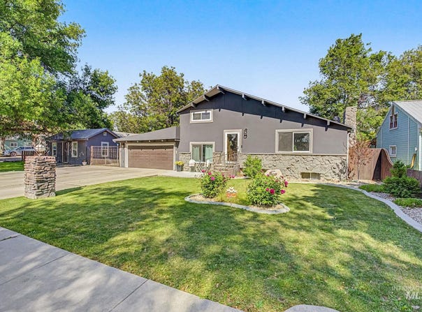 2307 College Ave, Caldwell, ID 83605