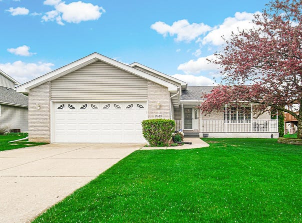 9519 Henry Street, Dyer, IN 46311