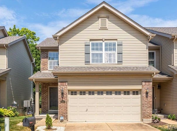 4227 Forder Heights Drive, St Louis, MO 63129