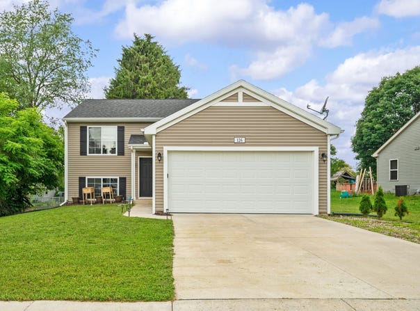 126 Wheeling Street, Bangor, MI 49013