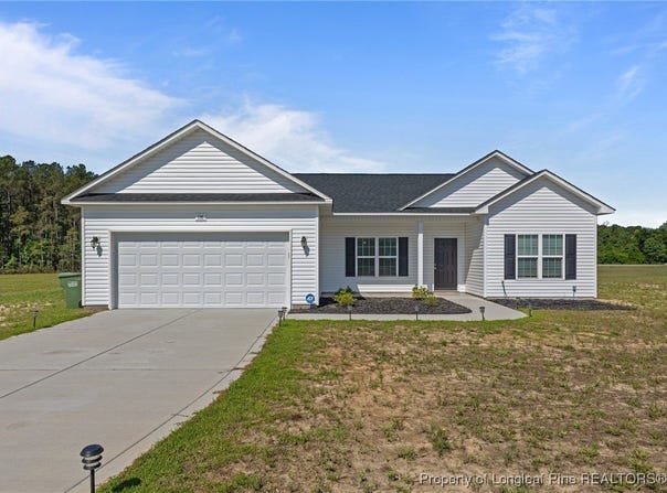 138 Coastal Lane, Parkton, NC 28371