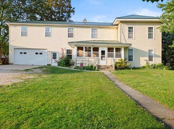 621 S Lincoln Avenue, Lakeview, MI 48850