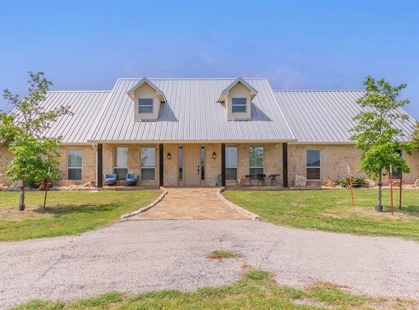 2727 Greenwood Road, Decatur, TX 76234