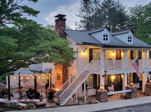 168 West Main Street, Dahlonega, GA 30533