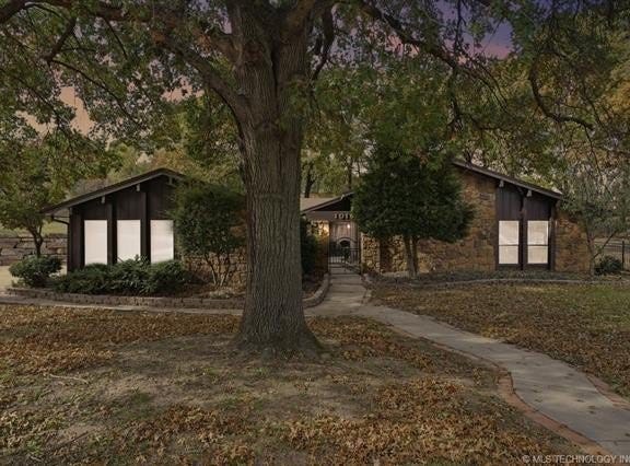 10162 S Marion Avenue, Tulsa, OK 74137